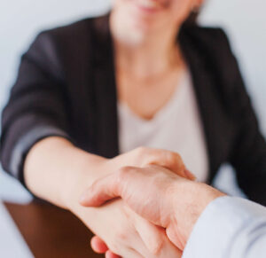 Valtom Consultores en Ñuñoa. Asesorías legales, tributarias y de recursos humanos para empresas. Tu negocio en buenas manos, llámanos hoy