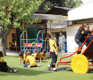 Colegio San Agustín en Ñuñoa, Santiago. Educación integral basada en valores, con formación académica y humana desde Playgroup hasta Enseñanza Media.
