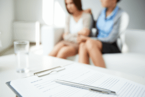 Psicóloga Clínica Lucía Valencia | Atención Psicológica para Adultos y Adolescentes